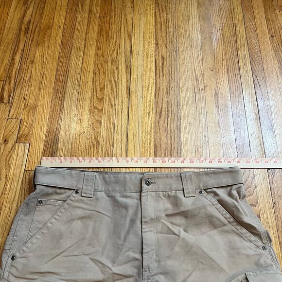 Duluth Trading Shorts Mens 42 CoolDry Fire Hose Summer Cargo Meas 42 x 10 - Picture 8 of 11